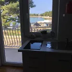 Apartments More דירה פירובאץ