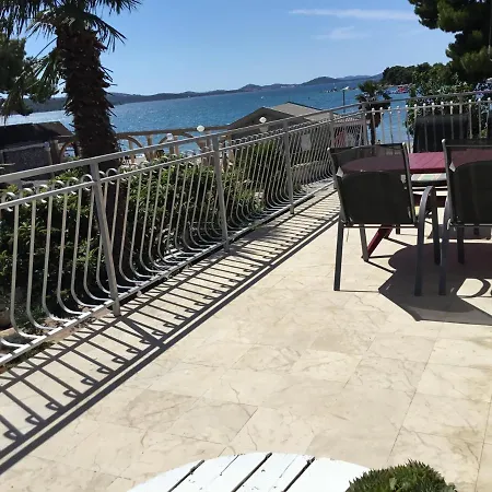 Apartman Apartments More